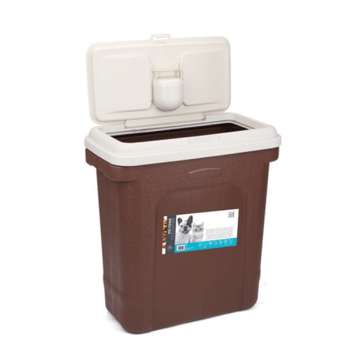 Treat container